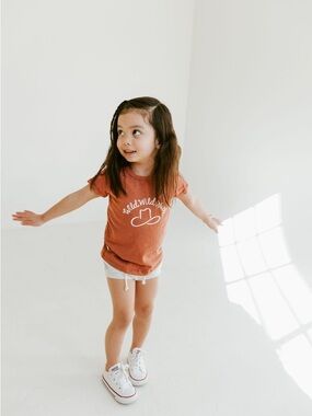 Childhoods clothing Howdy Wild West Tee in Red Rock 4T
